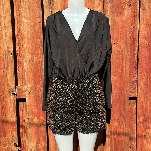 bebe Black Gold Sequins Jumpsuit Chic and Versatile Size M